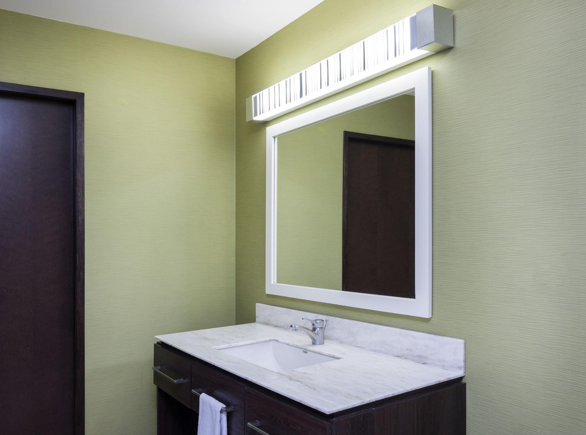 Homewood Suites By Hilton Queretaro Exterior photo