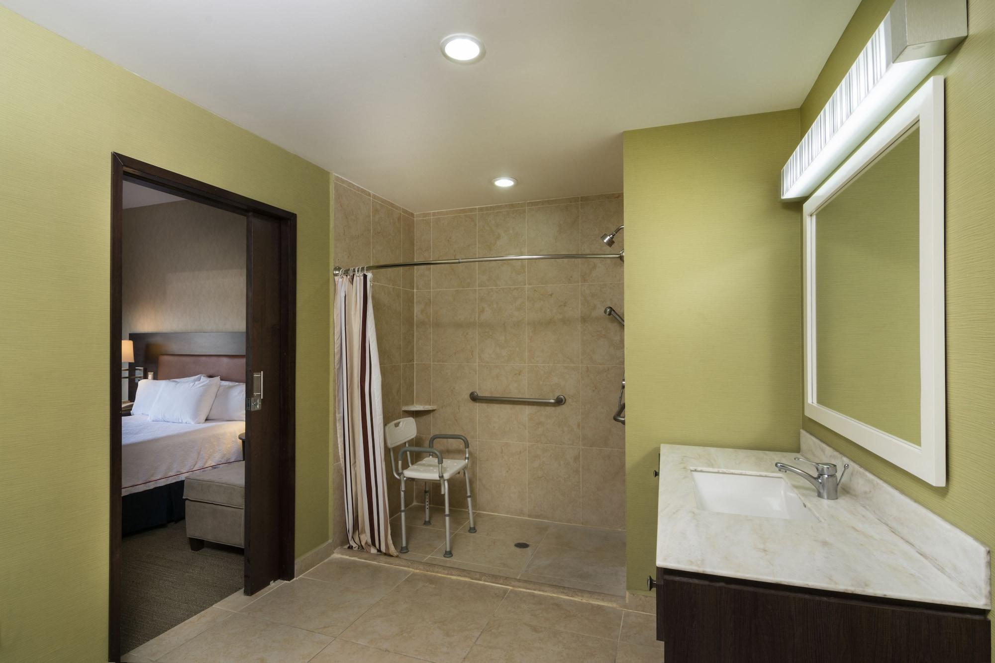 Homewood Suites By Hilton Queretaro Exterior photo
