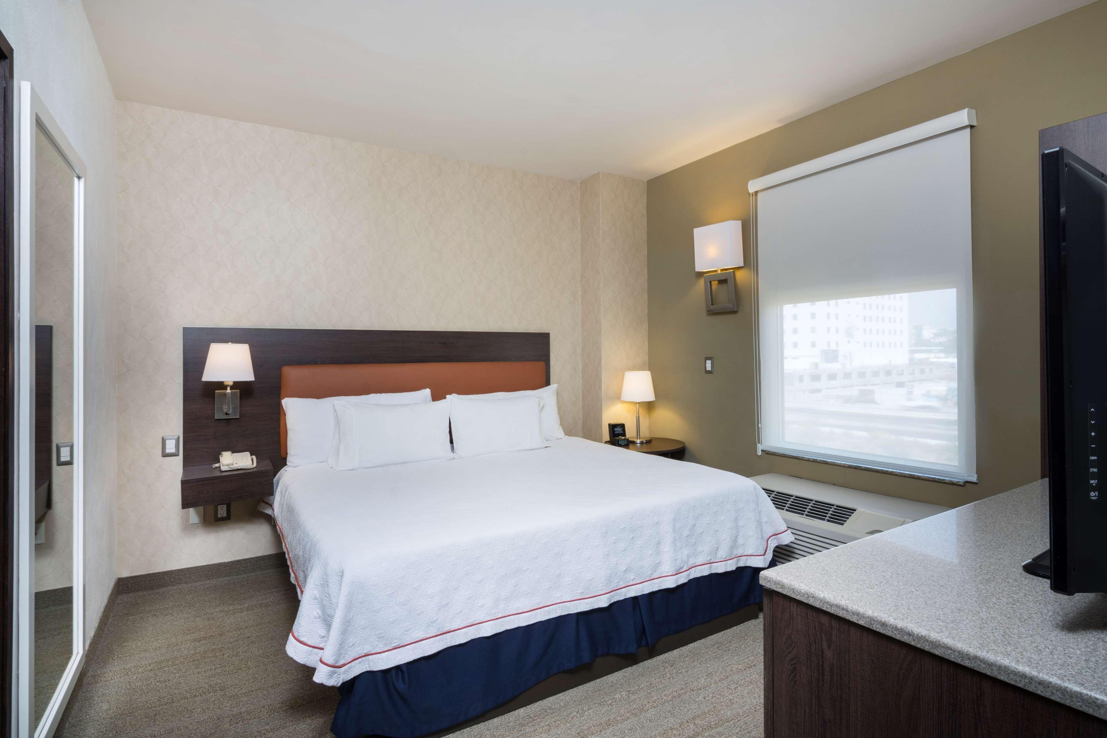 Homewood Suites By Hilton Queretaro Exterior photo