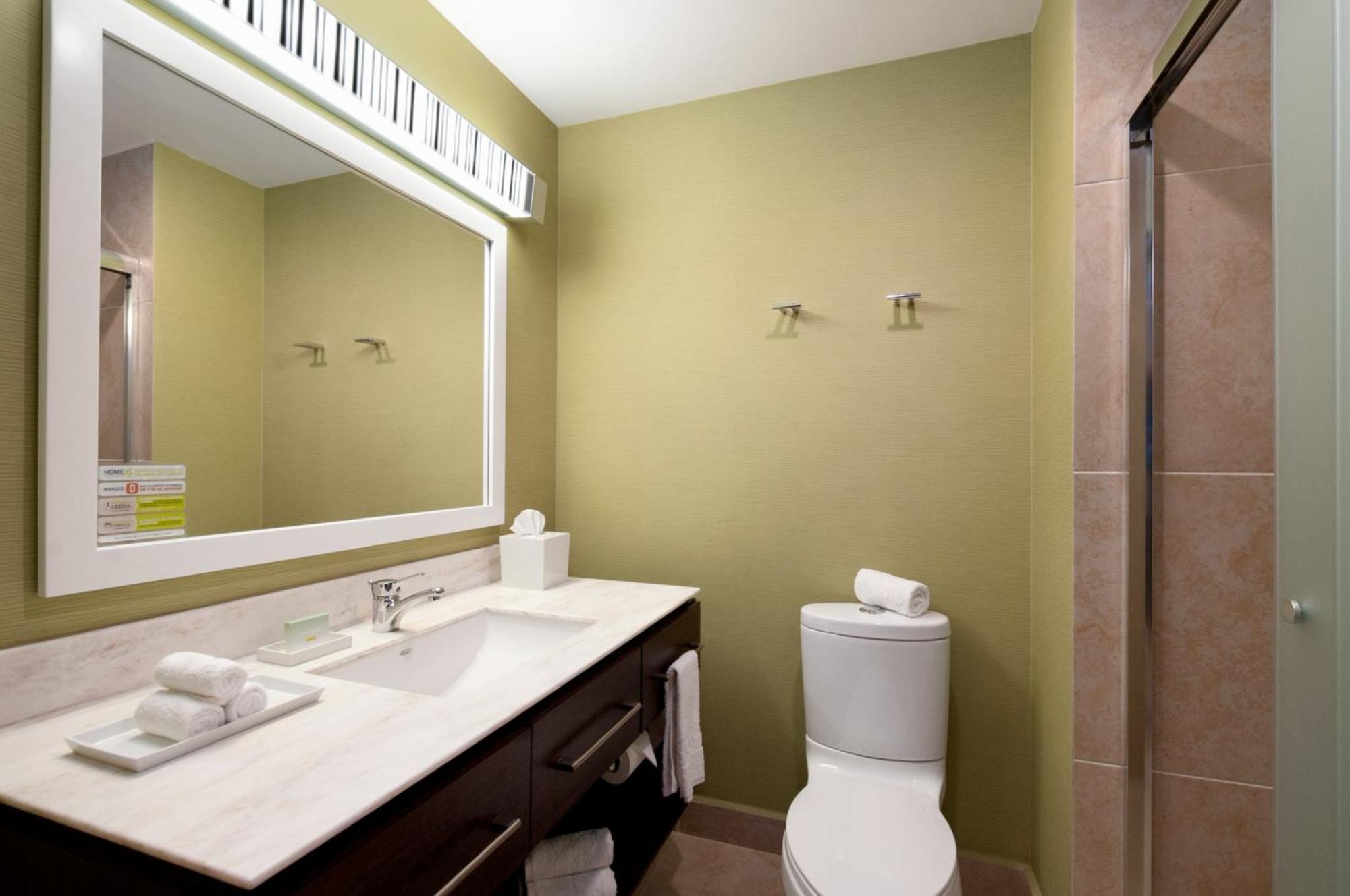 Homewood Suites By Hilton Queretaro Exterior photo