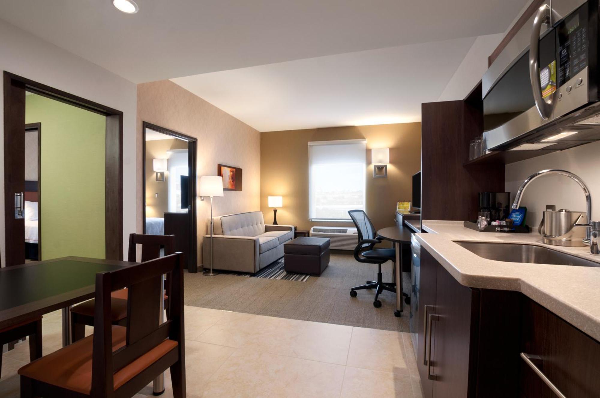 Homewood Suites By Hilton Queretaro Exterior photo